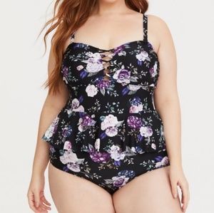 BNWT Black and Purple Floral Wireless One Piece 1X
